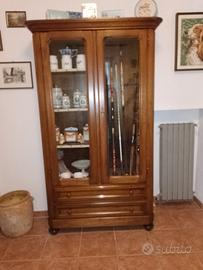 Vetrinetta in legno massiccio