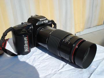 MACCHINA FOTOGRAFICA NIKON +TELEOBBIETTIVO 70-210