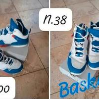 Scarpe basket n 38.
