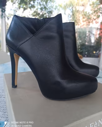 Stivaletto pelle nero CaféNoir