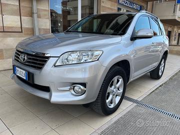 Toyota RAV 4 2.2 D-4D 150 CV Exclusive 4x4