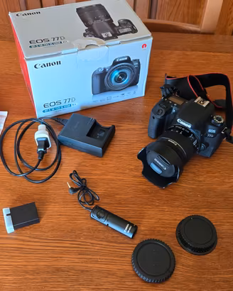 Canon Eos 77D