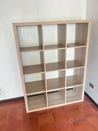 Scaffale piccolo marrone