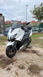 Yamaha Tmax 530