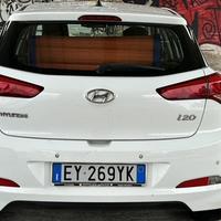 HYUNDAI i20 2ª serie - 2015