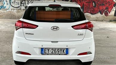 HYUNDAI i20 2ª serie - 2015