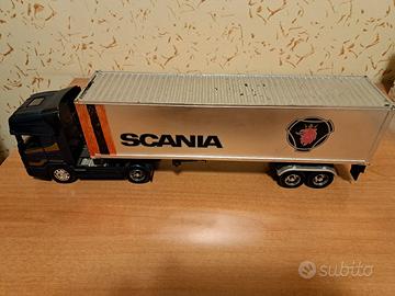 SCANIA V8 R 530