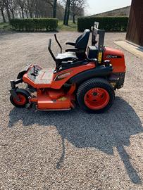 trattorino tagliaerba Kubota ZD1211 
