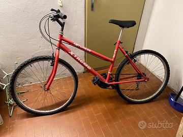 Bicicletta bambino rossa