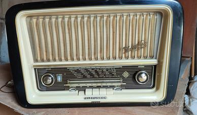 Radio Telefunken Domino R233