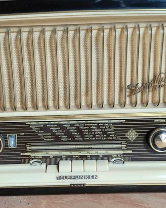 Radio Telefunken Domino R233