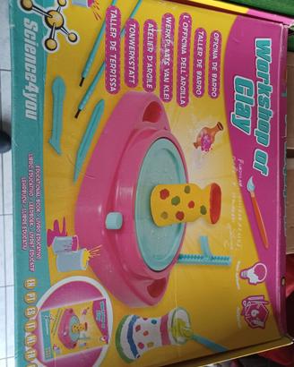 gioco fabbrica argilla e tiro bersaglio tipo nerf