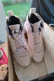 Scarpe da uomo JORDAN MAX AURA di colore bianco