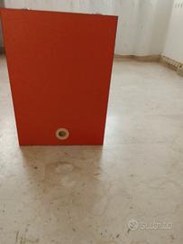 Due mobiletti pensili belli pronti per uso 