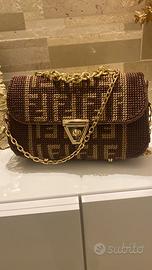 Borsa realizzata a mano