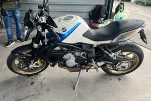 Mv AGUSTA BRUTALE 675 2013