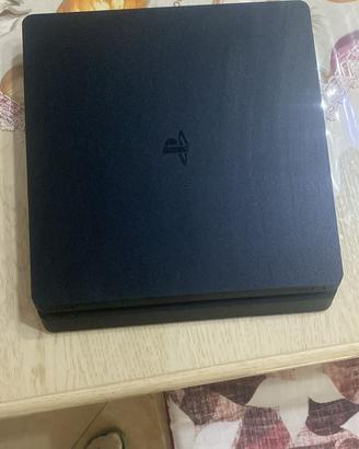 PlayStation 4 slim