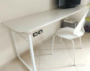 Piano scrivania L. 200 P. 58 Col. bianco con sedia