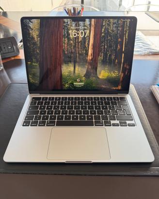 Mac book air 13 m4