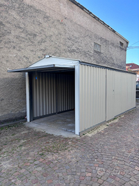 Garage smontabile in lamiera preverniciata bianco