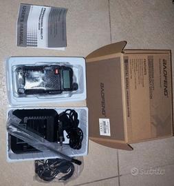 5 radio ricetrasmittenti portatili VHF/UHF