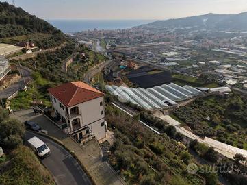 3 LOCALI A CASTELLARO