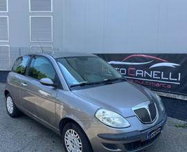 Lancia Ypsilon 1.2b NEOPATENTATO