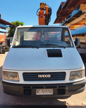 piattaforma aerea Iveco Daily 30.8