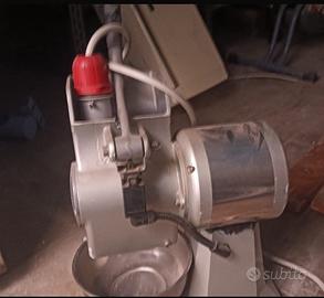 Grattugia professionale