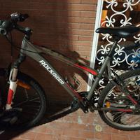 mountain bike: ROCKRIDER bike hardtail in allumini