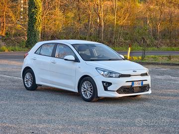 Kia Rio 1.0 T-GDi 100 CV MHEV iMT GT Line 2021-E6 