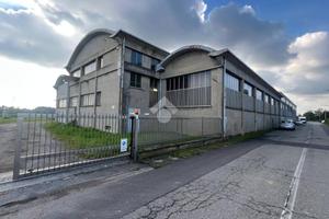 CAPANNONE A SAMARATE