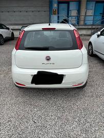 Fiat punto 1.4 natural power anno 2017