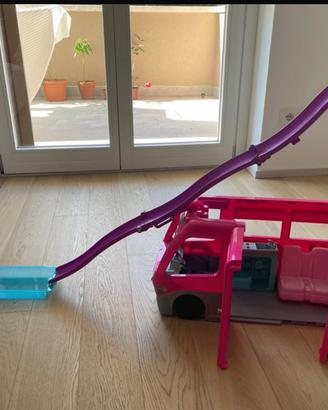 Barbie Camper dei Sogni Playset con accessori – Ot