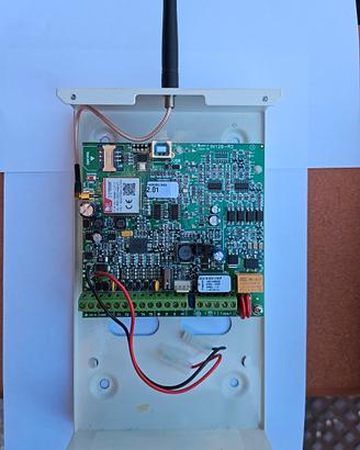 Combinatore telefonico GSM 