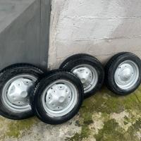 4 Gomme e cerchi fiat 500 epoca