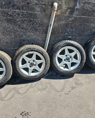 Cerchi in lega R14 attacco Fiat