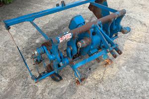 A218 - Vangatrice per trattore