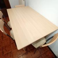 tavolo scavolini più 4 sedie 