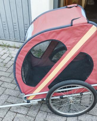 Rimorchi per cani da bici 