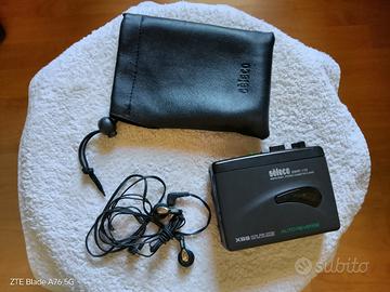Walkman vintage  SÈLECO SWR110 per musicassette