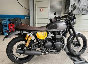 TRIUMPH 900 SCRAMBLER