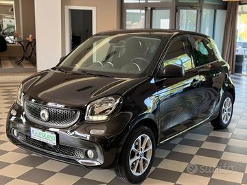 SMART ForFour 70 1.0 Passion Manuale Uni PRo