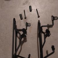 Staffe per borse moto  BMW F800R