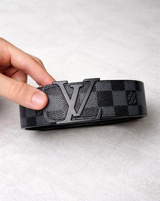 Cintura uomo nera elegante tipo luxury