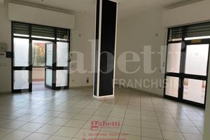 Negozio Vitulazio [cod. rif5980731VCG]