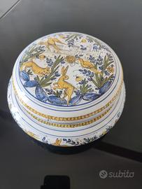 Scatola in ceramica centro italia