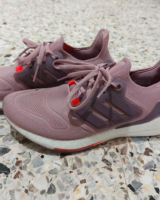 Adidas Ultraboost 22