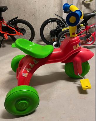 Triciclo Baby Brum