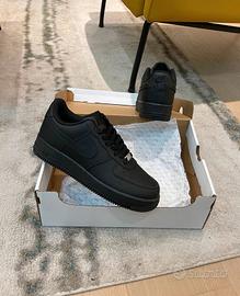 Supreme x Nike Air Force EU42